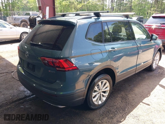 2019 Volkswagen Tiguan S z VIN 3VV0B7AX2KM118969, wystawiony jako IAAI lot #42148251 z przebiegiem 70 888 mil mil oraz . Historia ofert i sprzedaży dostępna na DreamBid. Obrazek 4.