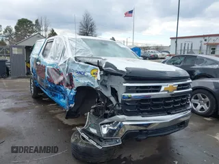 2022 Chevrolet Silverado 1500 LT with VIN 1GCUDDED1NZ524429, listed as a IAAI auction lot 41624306 with Not Provided miles and . Bid and sale history available at DreamBid. Image 1.