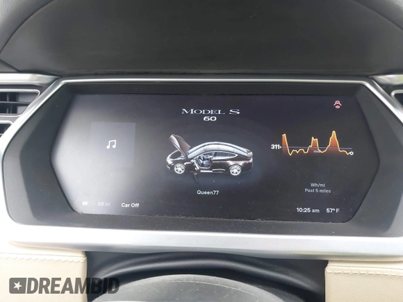 2013 Tesla Model S с VIN 5YJSA1CG0DFP14013, выставлен на аукционе IAAI как лот 42352134 с пробегом 99 996 миль миль и . История ставок и продаж доступна на DreamBid. Изображение 7.