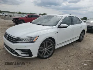 2019 Volkswagen Passat SE R-Line z VIN 1VWMA7A30KC000031, wystawiony jako Copart lot #55844185 z przebiegiem 79 579 mil mil oraz Szkoda całkowita • Salvage title. Historia ofert i sprzedaży dostępna na DreamBid. Obrazek 1.