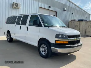 2019 Chevrolet Express Passenger LT с VIN 1GAZGPFG4K1218660, выставлен на аукционе Copart как лот 64877695 с пробегом 134 621 миль миль и Чистый • Clean title. История ставок и продаж доступна на DreamBid. Изображение 1.