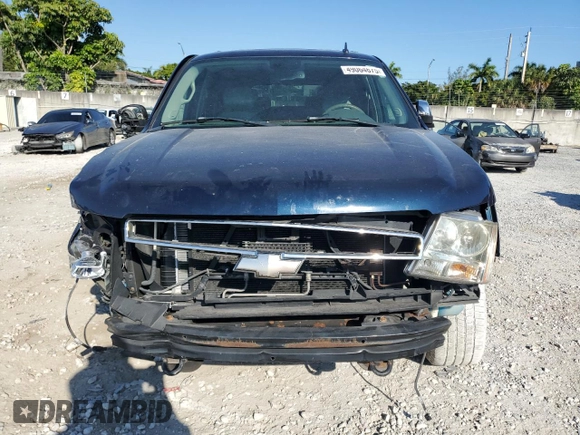 2008 Chevrolet Suburban LTZ with VIN 1GNFK16Y48R146861, listed as a Copart auction lot 49064675 with 256,176 mi miles and Salvage Title. Bid and sale history available at carsss.com. Image 5.