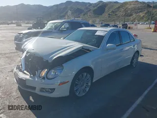 2008 Mercedes-Benz E 350 Luxury z VIN WDBUF56X18B359938, wystawiony jako IAAI lot #41999365 z przebiegiem 148 513 mil mil oraz . Historia ofert i sprzedaży dostępna na DreamBid. Obrazek 16.