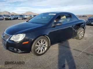 2010 Volkswagen Eos Komfort с VIN WVWBA7AHXAV014348, выставлен на аукционе Copart как лот 79046734 с пробегом 116 740 миль миль и Списание • Salvage title. История ставок и продаж доступна на DreamBid. Изображение 1.
