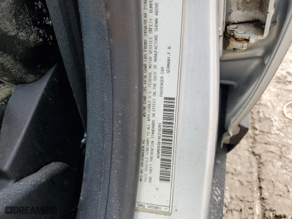 1999 Volkswagen Passat GL with VIN WVWMD63B1XE216281, listed as a Copart auction lot 75200694 with 0 mi miles and Non Repairable. Bid and sale history available at carsss.com. Image 13.