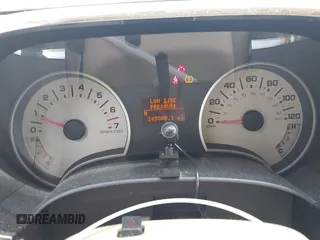 2006 Ford Explorer Eddie Bauer z VIN 1FMEU74E66UB42956, wystawiony jako IAAI lot #42143435 z przebiegiem 249 000 mil mil oraz . Historia ofert i sprzedaży dostępna na DreamBid. Obrazek 7.