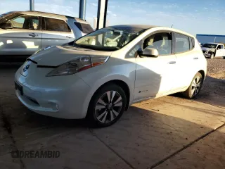 2017 Nissan LEAF SL with VIN 1N4BZ0CPXHC300894, listed as a Copart auction lot 82243014 with 9,895 mi miles and Clean Title. Bid and sale history available at carsss.com. Image 1.