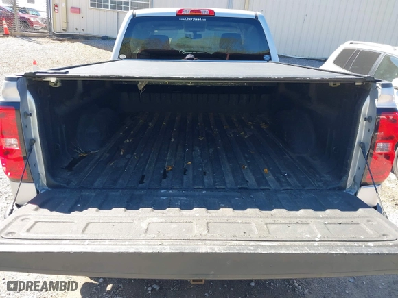 2018 Chevrolet Silverado 1500 Custom with VIN 1GCRCPEC3JZ117322, listed as a IAAI auction lot 41719888 with 173,623 mi miles. Bid and sale history available at carsss.com. Image 8.