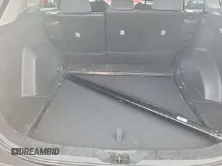 2022 Toyota RAV4 XLE z VIN 2T3P1RFV5NC282921, wystawiony jako IAAI lot #42900624 z przebiegiem 43 470 mil mil oraz . Historia ofert i sprzedaży dostępna na DreamBid. Obrazek 9.