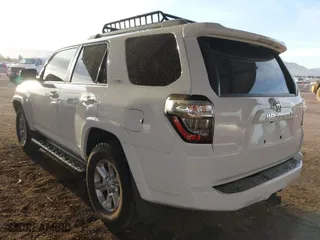 2018 Toyota 4Runner SR5 with VIN JTEZU5JR2J5181608, listed as a IAAI auction lot 41072241 with 104,230 mi miles. Bid and sale history available at carsss.com. Image 3.