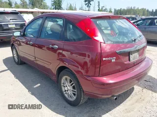 2007 Ford Focus S z VIN 1FAFP37N27W177462, wystawiony jako IAAI lot #42465629 z przebiegiem 169 895 mil mil oraz . Historia ofert i sprzedaży dostępna na DreamBid. Obrazek 3.