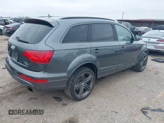 2014 Audi Q7 3.0T S line Prestige with VIN WA1DGAFEXED003259, listed as a IAAI auction lot 41624351 with 104,938 mi miles. Bid and sale history available at carsss.com. Image 4.