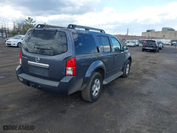 2012 Nissan Pathfinder S with VIN 5N1AR1NB4CC605471, listed as a IAAI auction lot 42034358 with 201,180 mi miles. Bid and sale history available at carsss.com. Image 4.