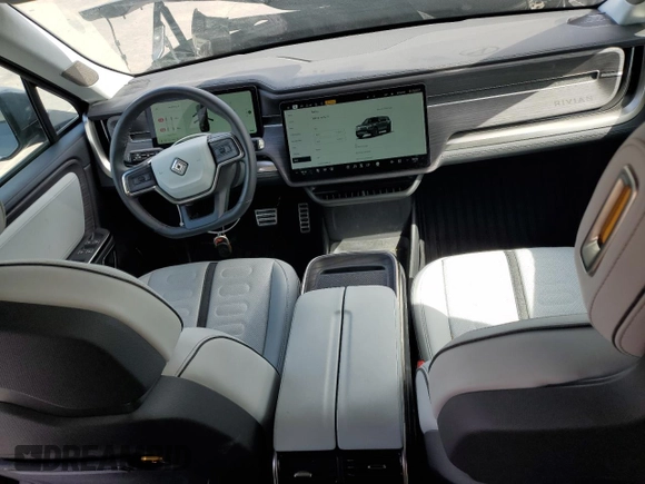 2023 Rivian R1S Adventure z VIN 7PDSGABA5PN010593, wystawiony jako Copart lot #52508835 z przebiegiem 16 962 mil mil oraz Szkody całkowita. Historia ofert i sprzedaży dostępna na DreamBid. Obrazek 8.