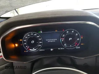 2021 Jaguar F-Pace SVR z VIN SADCZ2EE0MA666542, wystawiony jako Copart lot #41854235 z przebiegiem 28 523 mil mil oraz Szkoda całkowita • Salvage title. Historia ofert i sprzedaży dostępna na DreamBid. Obrazek 9.