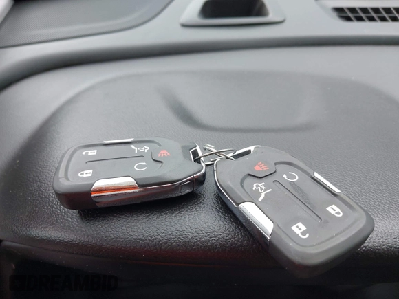 2021 GMC Terrain SLT с VIN 3GKALVEVXML310893, выставлен на аукционе IAAI как лот 42412339 с пробегом 53 336 миль миль и . История ставок и продаж доступна на DreamBid. Изображение 11.