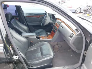 2000 Mercedes-Benz E-Class with VIN WDBJF65JXYA997410, listed as a IAAI auction lot 41939485 with 158,559 mi miles. Bid and sale history available at carsss.com. Image 5.