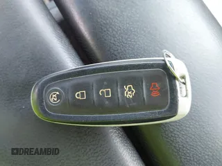2015 Lincoln MKS с VIN 1LNHL9DK2FG600346, выставлен на аукционе IAAI как лот 42282772 с пробегом 347 761 миль миль и . История ставок и продаж доступна на DreamBid. Изображение 11.