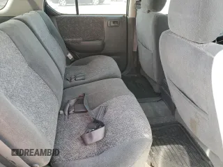 2000 Isuzu Rodeo S z VIN 4S2CK58W2Y4317915, wystawiony jako Copart lot #81780094 z przebiegiem 158 217 mil mil oraz Szkoda całkowita • Salvage title. Historia ofert i sprzedaży dostępna na DreamBid. Obrazek 10.