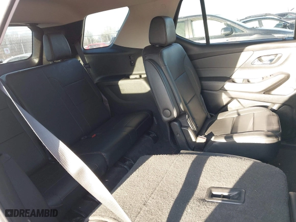 2020 Chevrolet Traverse LT Leather with VIN 1GNEVHKW3LJ256209, listed as a IAAI auction lot 41826165 with 70,109 mi miles. Bid and sale history available at carsss.com. Image 8.