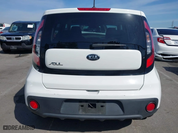 2018 Kia Soul with VIN KNDJN2A29J7892050, listed as a IAAI auction lot 41847303 with 104,332 mi miles. Bid and sale history available at carsss.com. Image 17.