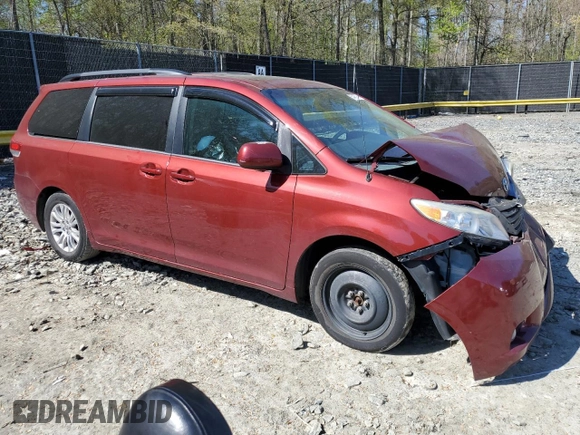 2013 Toyota Sienna XLE AAS with VIN 5TDYK3DC2DS384336, listed as a Copart auction lot 53405715 with 138,563 mi miles and Salvage Title. Bid and sale history available at carsss.com. Image 4.