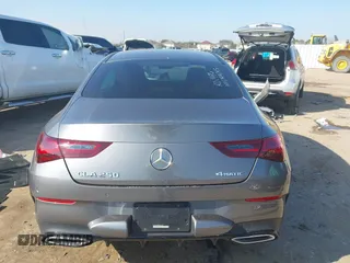2024 Mercedes-Benz CLA 250 z VIN W1K5J4HB4RN461367, wystawiony jako IAAI lot #41590994 z przebiegiem 6 251 mil mil oraz . Historia ofert i sprzedaży dostępna na DreamBid. Obrazek 16.