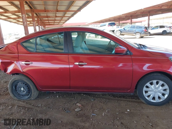 2016 Nissan Versa SV z VIN 3N1CN7AP0GL803653, wystawiony jako IAAI lot #41831764 z przebiegiem 109 149 mil mil oraz . Historia ofert i sprzedaży dostępna na DreamBid. Obrazek 13.