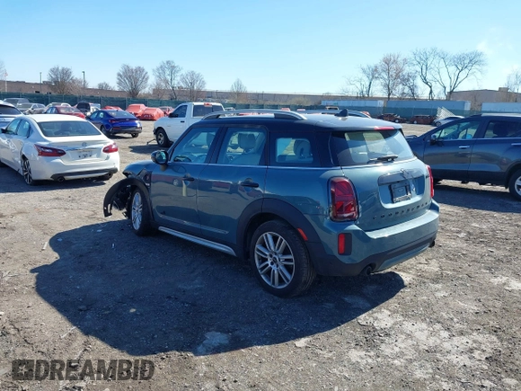 2024 MINI Countryman Cooper S with VIN WMZ83BR07R3R60405, listed as a IAAI auction lot 41882928 with 17,595 mi miles and . Bid and sale history available at DreamBid. Image 3.