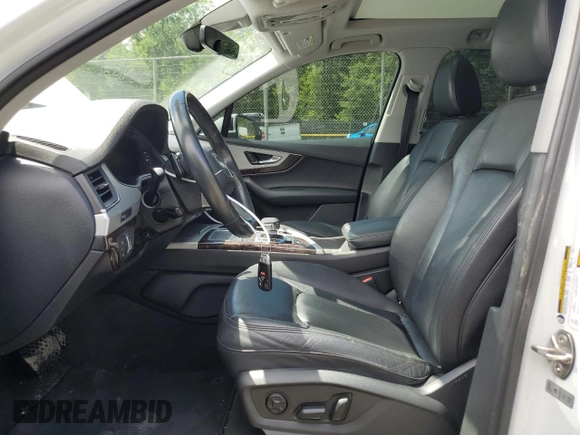 2019 Audi Q7 Premium Plus with VIN WA1LHAF74KD039292, listed as a Copart auction lot 58166745 with 114,958 mi miles and Salvage title. Bid and sale history available at DreamBid. Image 7.