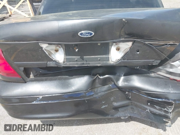 2004 Ford Police Interceptor Base w/3.27 Axle with VIN 2FAFP71W34X136279, listed as a IAAI auction lot 41945086 with 151,350 mi miles and . Bid and sale history available at DreamBid. Image 6.