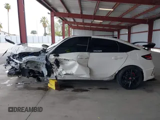 2024 Honda Civic Type R z VIN JHMFL5G47RX001771, wystawiony jako IAAI lot #42029429 z przebiegiem Nie podano mil oraz . Historia ofert i sprzedaży dostępna na DreamBid. Obrazek 15.