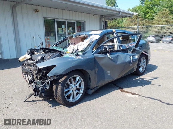 2010 Nissan Maxima SV with VIN 1N4AA5AP2AC840622, listed as a IAAI auction lot 39698246 with Not provided miles and . Bid and sale history available at DreamBid. Image 2.