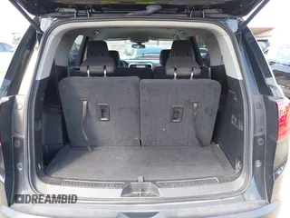 2019 GMC Acadia SLE with VIN 1GKKNKLA0KZ195451, listed as a IAAI auction lot 42026503 with 67,964 mi miles. Bid and sale history available at carsss.com. Image 17.