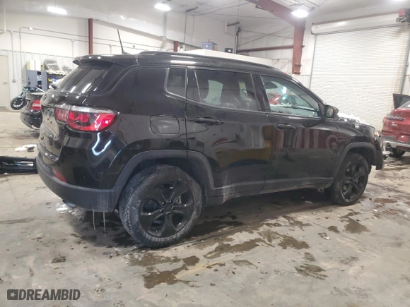 2020 Jeep Compass Latitude with VIN 3C4NJDBB9LT252152, listed as a Copart auction lot 46110225 with NaN miles and Salvage Title. Bid and sale history available at carsss.com. Image 3.