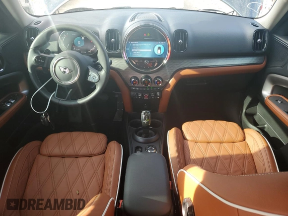 2024 MINI Countryman Cooper S with VIN WMZ53BR06R3S13056, listed as a Copart auction lot 74467254 with 1,923 mi miles and Non Repairable. Bid and sale history available at carsss.com. Image 8.