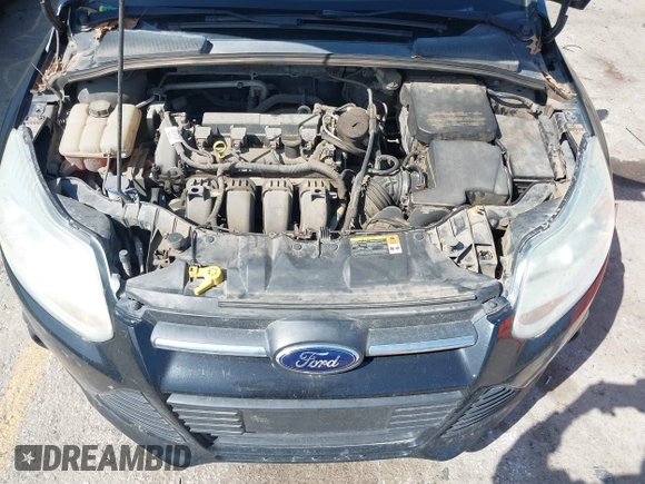 2014 Ford Focus SE with VIN 1FADP3F26EL223601, listed as a IAAI auction lot 41930554 with 190,275 mi miles. Bid and sale history available at carsss.com. Image 10.