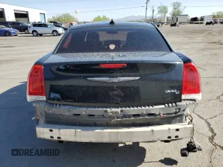 2015 Chrysler 300 C with VIN 2C3CCAET4FH772748, listed as a Copart auction lot 61331724 with 97,856 mi miles and Salvage Title. Bid and sale history available at DreamBid. Image 6.