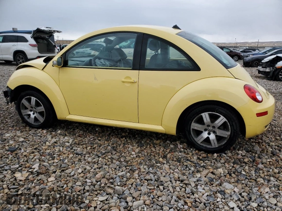 2006 Volkswagen Beetle with VIN 3VWPR31C26M423731, listed as a Copart auction lot 78546224 with 135,962 mi miles and Salvage Title. Bid and sale history available at DreamBid. Image 2.