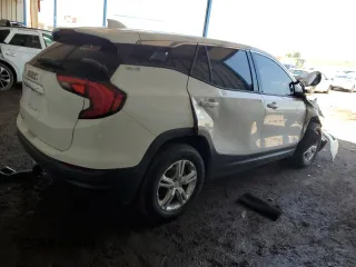 2019 GMC Terrain SLE z VIN 3GKALMEV9KL242674, wystawiony jako Copart lot #60004235 z przebiegiem 88 840 mil mil oraz Szkoda całkowita • Salvage title. Historia ofert i sprzedaży dostępna na DreamBid. Obrazek 3.