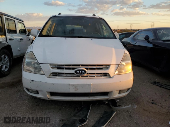 2008 Kia Sedona LX with VIN KNDMB233586199388, listed as a Copart auction lot 73033294 with 185,163 mi miles and Clean Title. Bid and sale history available at carsss.com. Image 5.