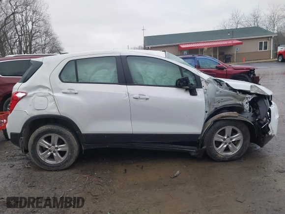 2018 Chevrolet Trax LS with VIN 3GNCJNSB9JL283743, listed as a IAAI auction lot 41569737 with 35,337 mi miles and . Bid and sale history available at DreamBid. Image 14.