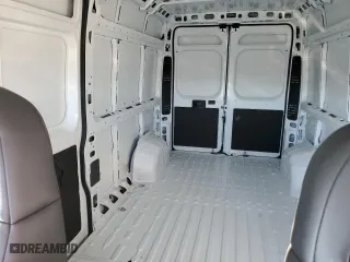 2025 Ram ProMaster Cargo Van Tradesman with VIN 3C6LRVDGXSE507318, listed as a Copart auction lot 83870744 with 2,236 mi miles and Clean Title. Bid and sale history available at carsss.com. Image 10.