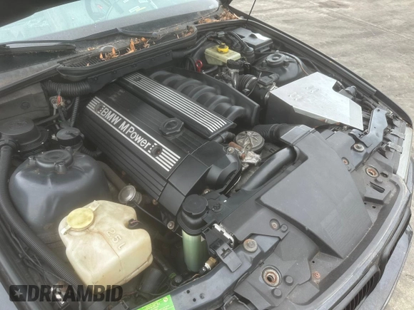 1998 BMW M3 z VIN WBSCD9325WEE09458, wystawiony jako Copart lot #48253425 z przebiegiem 254 162 mil mil oraz Czysty tytuł • Clean title. Historia ofert i sprzedaży dostępna na DreamBid. Obrazek 7.
