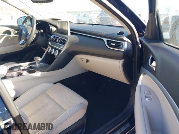 2019 Genesis G70 2.0T Advanced with VIN KMTG64LA0KU036566, listed as a IAAI auction lot 41263302 with 23,331 mi miles. Bid and sale history available at carsss.com. Image 5.