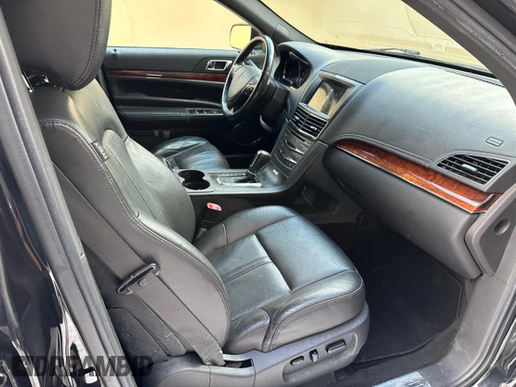 2019 Lincoln MKT with VIN 2LMHJ5NK1KBL00882, listed as a Copart auction lot 44974075 with 256,091 mi miles and Clean Title. Bid and sale history available at DreamBid. Image 5.