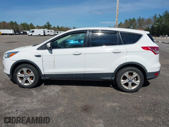2013 Ford Escape SE with VIN 1FMCU0GXXDUA73875, listed as a IAAI auction lot 42164115 with 195,712 mi miles and . Bid and sale history available at carsss.com. Image 14.