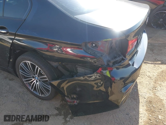2017 BMW 5 Series 530i с VIN WBAJA5C30HG895896, выставлен на аукционе IAAI как лот 42387099 с пробегом Не указан миль и . История ставок и продаж доступна на DreamBid. Изображение 6.