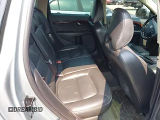 2008 Volvo XC70 with VIN YV4BZ982881037826, listed as a IAAI auction lot 42408049 with 197,138 mi miles and . Bid and sale history available at DreamBid. Image 8.