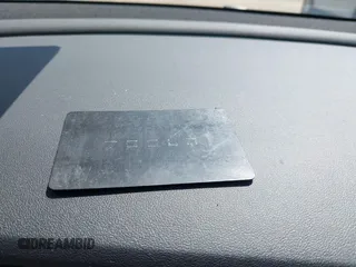2023 Tesla Model 3 z VIN 5YJ3E1EA6PF547209, wystawiony jako IAAI lot #42511077 z przebiegiem 6 125 mil mil oraz . Historia ofert i sprzedaży dostępna na DreamBid. Obrazek 11.